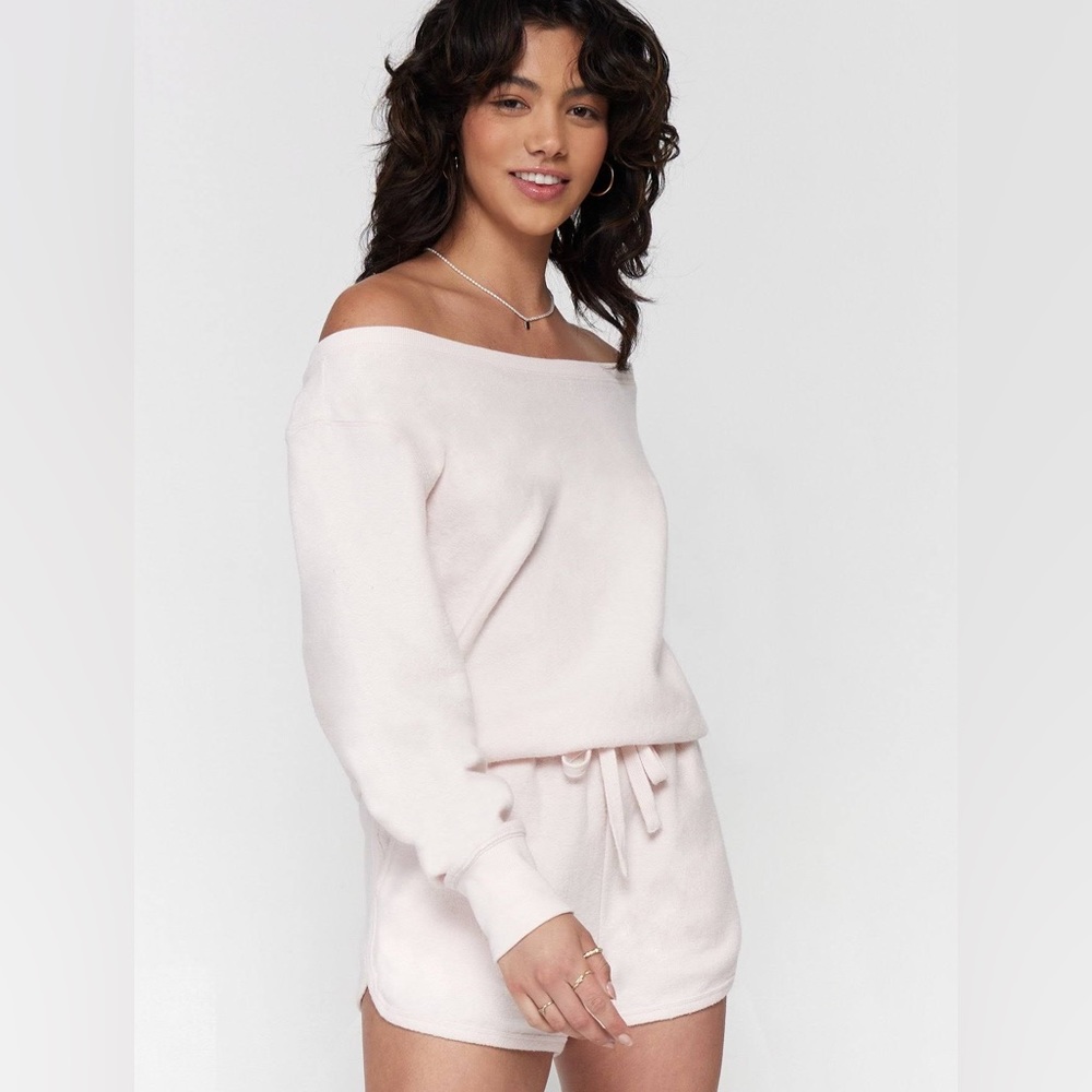 Spiritual Gangster Sherpa Off Shoulder Women’s Romper Pink Shorts - Picture 2 of 11